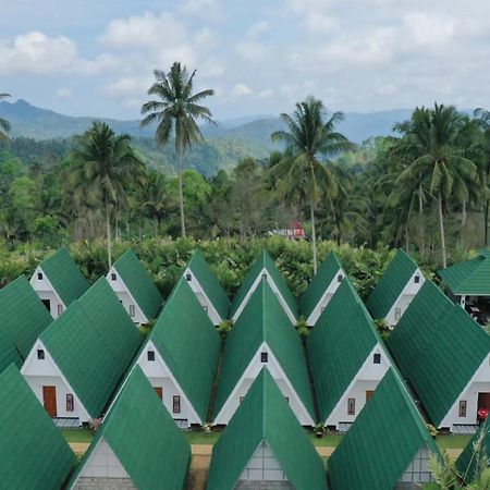 Yanto Cottages Lumajang Exterior photo